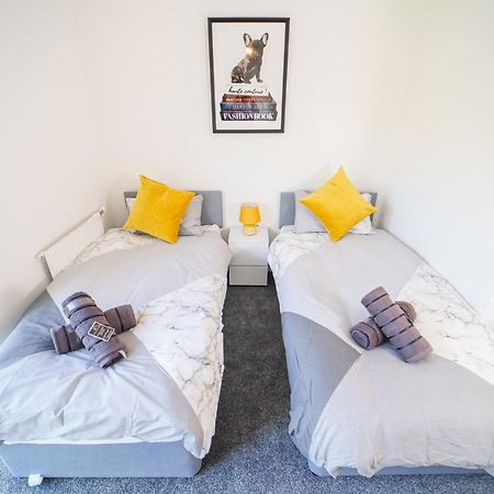 3 Bedroom House In Birmingham City Centre - Sleeps 6 المظهر الخارجي الصورة
